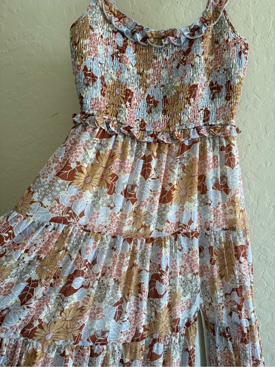 Astr Dresses & Skirts - ASTR The Label, small, rust blue floral smocked tiered midi dress